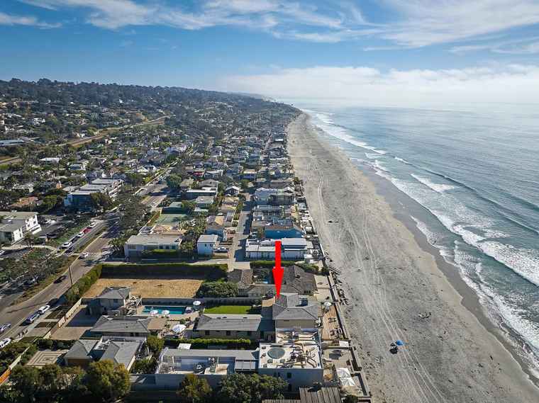 Photo of 2920 Camino Del Mar Del Mar, CA 92014