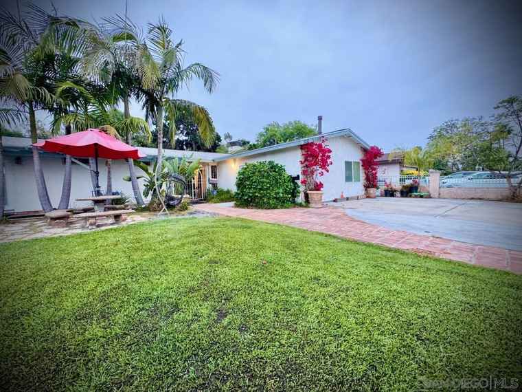 Photo of 5208 Glen Verde Dr Bonita, CA 91902