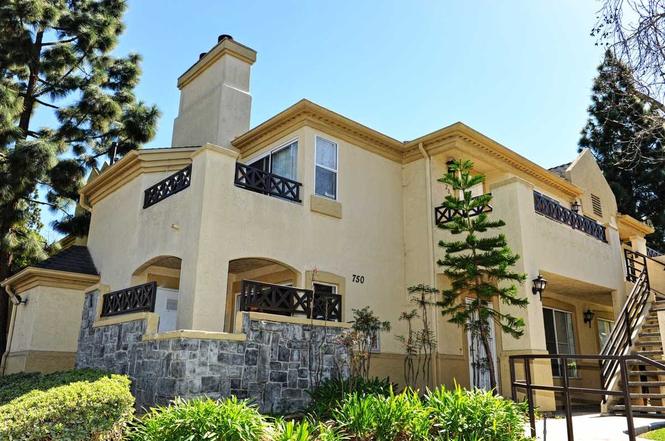 750 Brookstone Rd 101 Chula Vista CA 91913 MLS PTP2206457