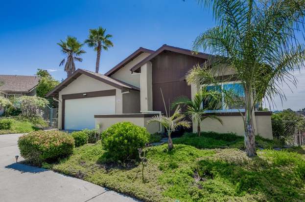 Clyde Fernandez Is A Painter For Home And Office He Does Drywall Repair Interior And Exterior Painting And Texturi Painting Services Home Look Exterior Paint