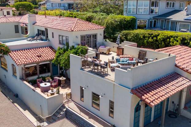 3221 Harbor View Dr