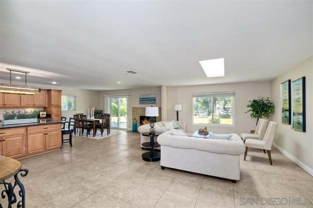 A Sun Room To Relax In Is Always Nice Poway Home Spacious