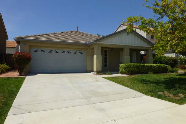 5120 Eliot St Oceanside Ca 92057 3 Beds 2 Baths