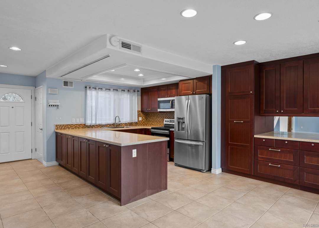 23635 Country Villa Rd, Ramona, CA 92065