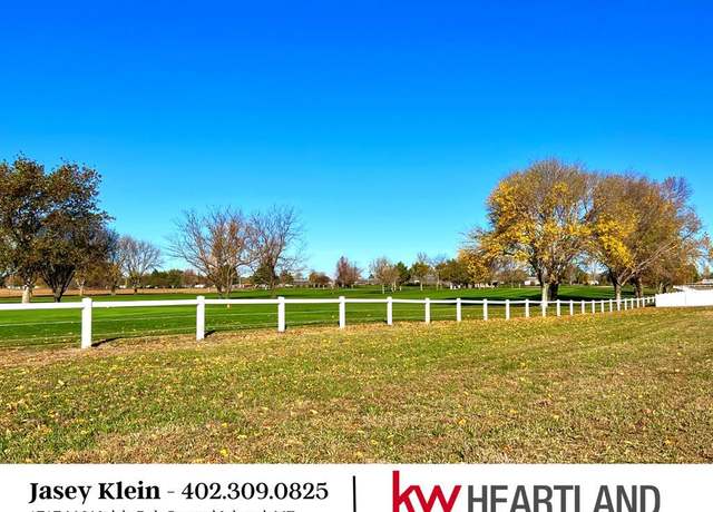 Property at 4252 Turnberry Cir, Grand Island, NE 68803