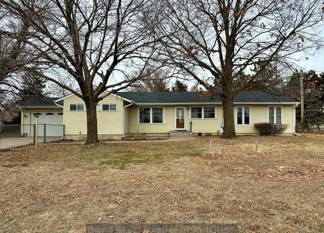 Property at 4570 W Hwy 30, Grand Island, NE 68801, 3 beds, 2 baths