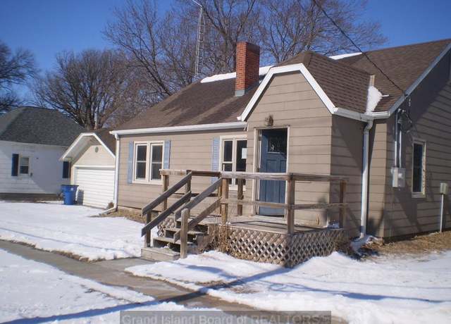 Property at 718 2nd St, Friend, NE 68359, 2 beds, 1 bath