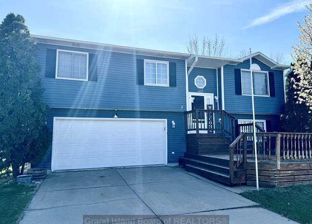 Property at 417 E Delaware, Grand Island, NE 68801, 3 beds, 2 baths