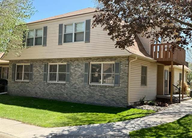 Property at 3027 W Capital Ave #33, Grand Island, NE 68803, 2 beds, 1 bath