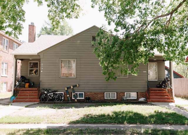 Property at 305-311 S Pine St, Grand Island, NE 68801, 4 beds, 4 baths
