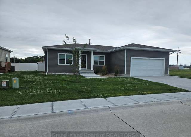 Property at 654 Root St, Grand Island, NE 68801, 3 beds, 2 baths