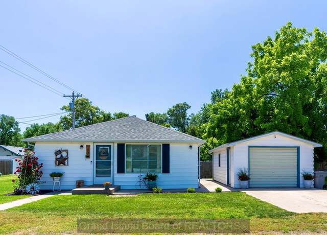 Property at 103 E Mecca St, Cairo, NE 68824, 2 beds, 1 bath