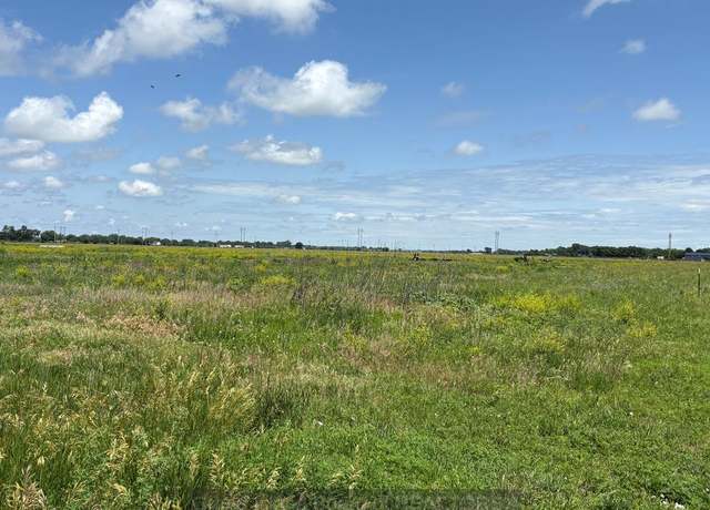 Property at 2939 S Stuhr Rd, Grand Island, NE 68803