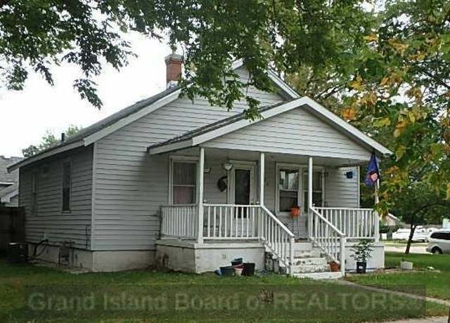 Property at 805/713 E 8th St/n Poplar St, Grand Island, NE 68801, 4 beds, 2 baths