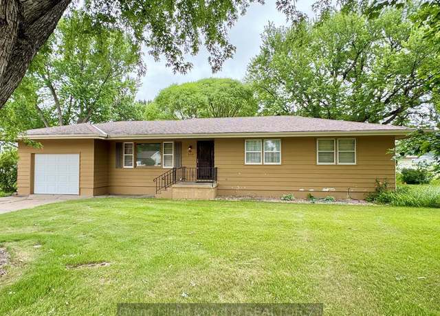 Property at 2115 N Sherman Blvd, Grand Island, NE 68803, 3 beds, 1.5 baths