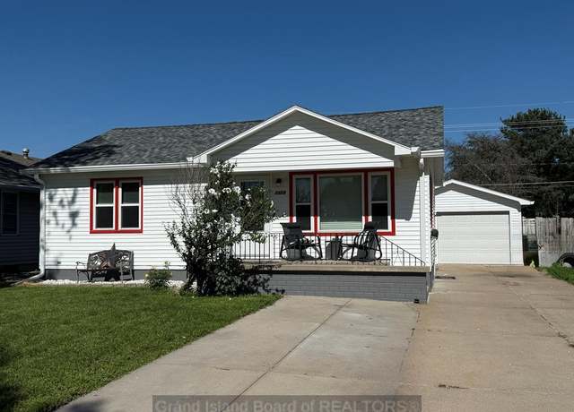 Property at 1323 N Park Ave, Grand Island, NE 68803, 2 beds, 2 baths