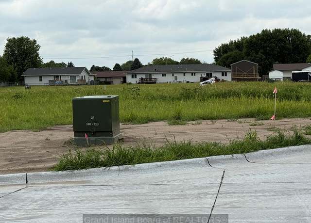 Property at 1130 Nebraska Pl, Grand Island, NE 68801