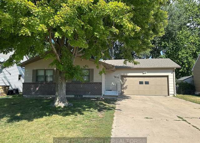 Property at 2617 Brahma St, Grand Island, NE 68801, 3 beds, 2.5 baths