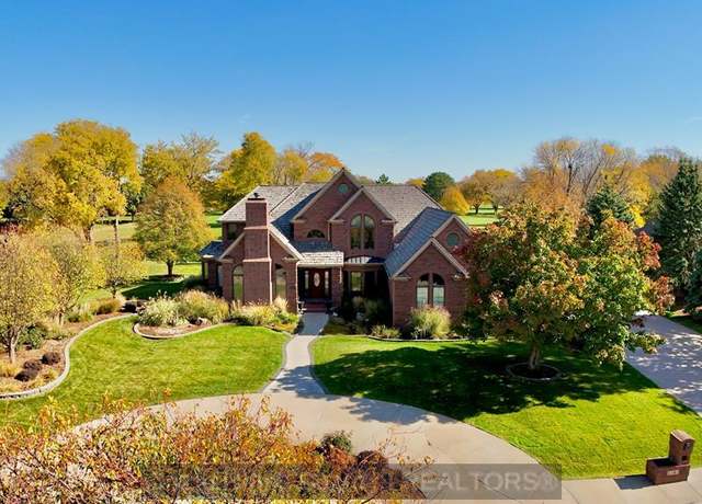 Property at 2207 Stagecoach Rd, Grand Island, NE 68801, 4 beds, 5 baths