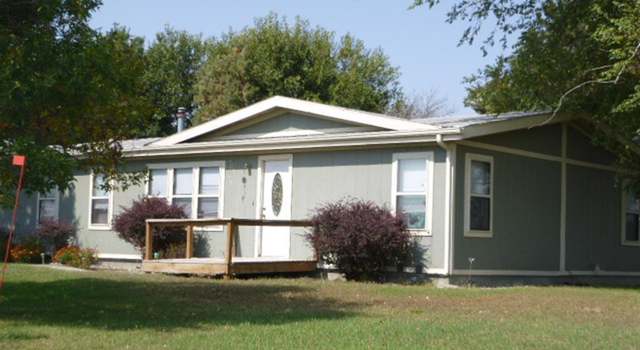 Photo of 803 B St, Hampton, NE 68843