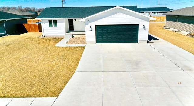 Photo of 618 8th St, Phillips, NE 68865