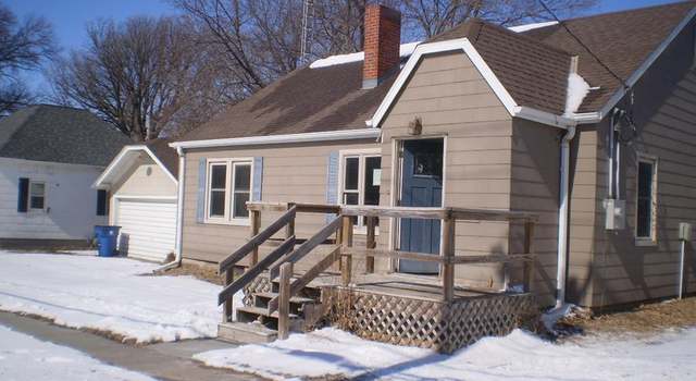 Photo of 718 2nd St, Friend, NE 68359