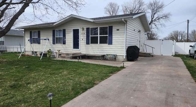 Photo of 316 Pine St, Kenesaw, NE 68956