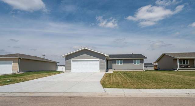 Photo of 518 8th St, Phillips, NE 68865