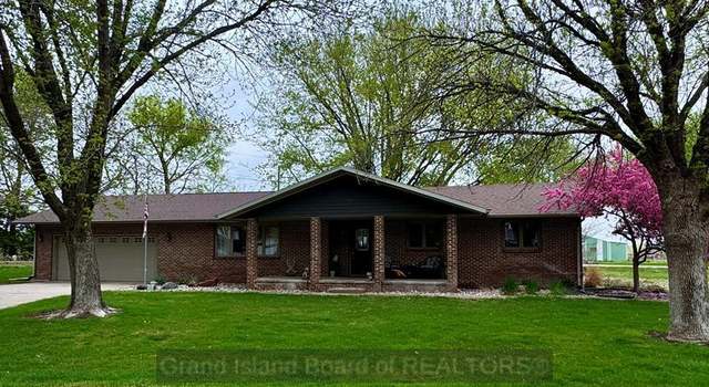 Photo of 529 Ivy Hall Ct, Grand Island, NE 68801