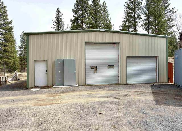 Property at 462-460 Check Ln, Janesville, CA 96114, 3 beds, 2 baths