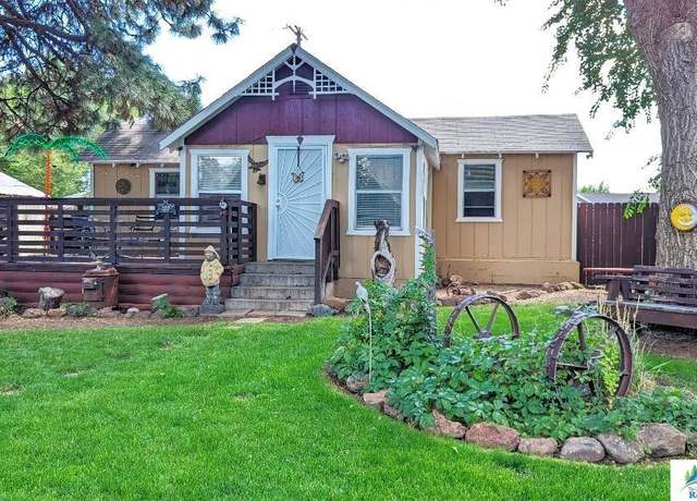 Property at 453 Minckler Ave, Susanville, CA 96130, 2 beds, 1 bath