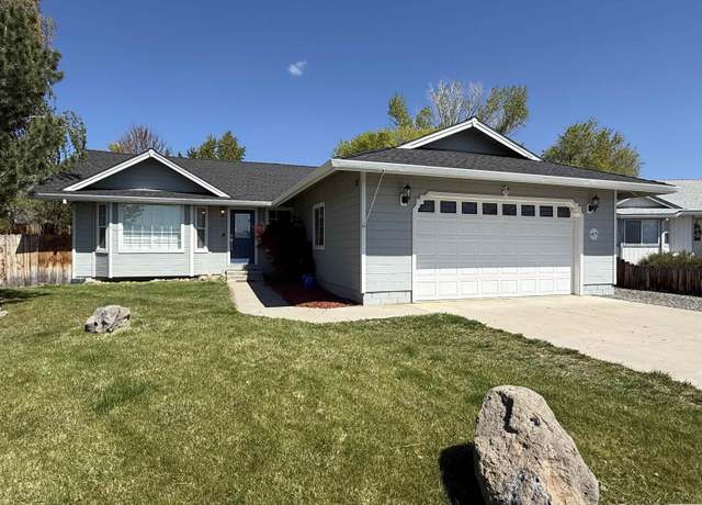 Property at 25 Dawn Ct, Susanville, CA 96130, 4 beds, 2 baths