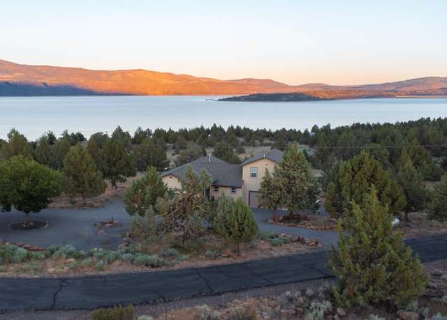Property at 506-930 Saradon Ln, Susanville, CA 96130, 3 beds, 0.5 baths