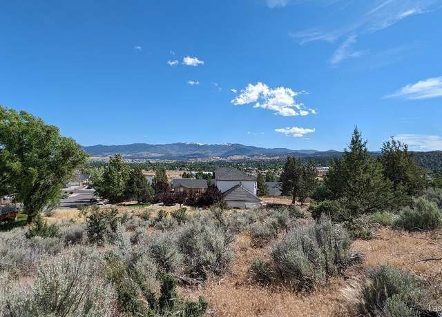 Property at 25 Twilight Cir, Susanville, CA 96130