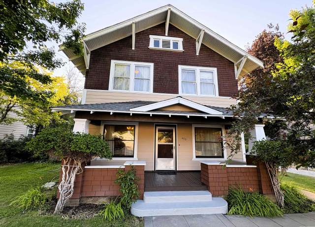 Property at 402 Richmond Rd, Susanville, CA 96130, 5 beds, 2 baths