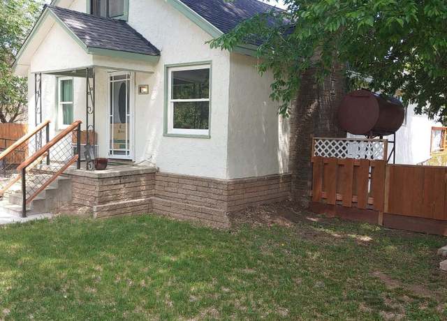 Property at 625 Juniper St, Susanville, CA 96130, 4 beds, 0.5 baths