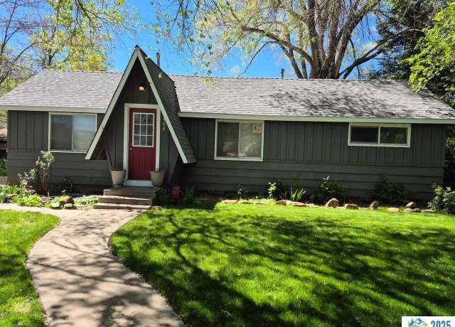 Property at 1408 Fourth St, Susanville, CA 96130, 2 beds, 0.5 baths