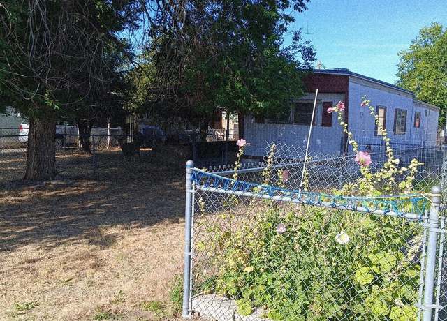Property at 1303 Oak St, Alturas, CA 96101, 2 beds, 1 bath