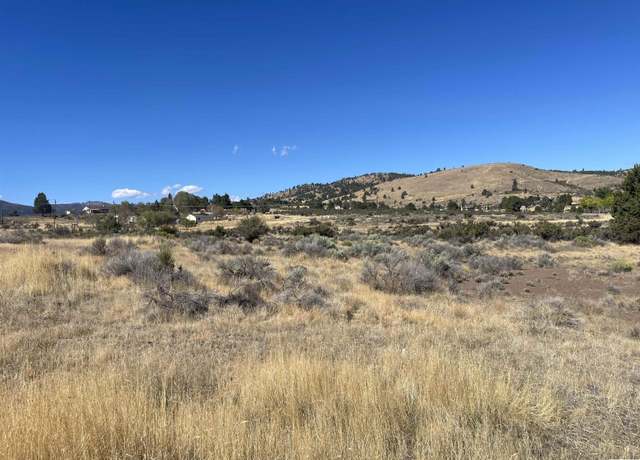 Property at 472-155 Debi Dr, Susanville, CA 96130