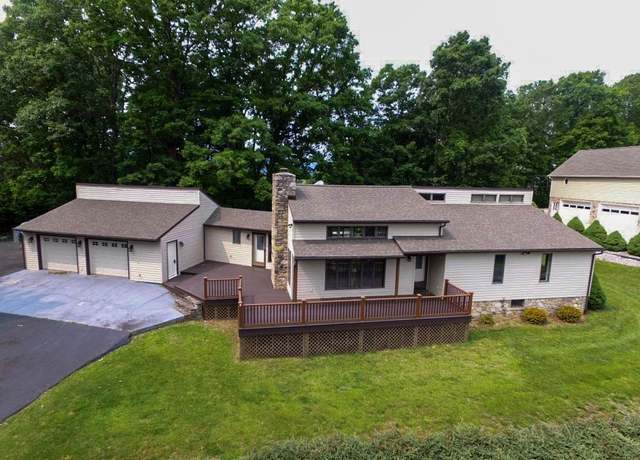Property at 330 Laurel Vw, Wytheville, VA 24382, 3 beds, 3.5 baths
