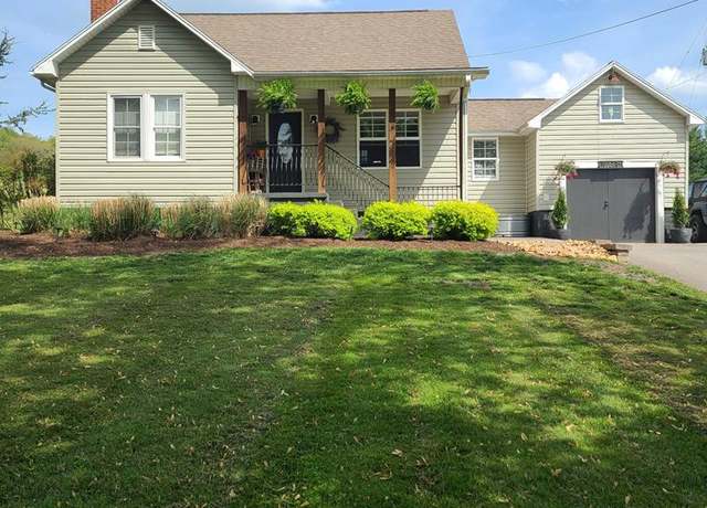 Property at 933 Shepherds Pl, Galax, VA 24333, 2 beds, 1 bath