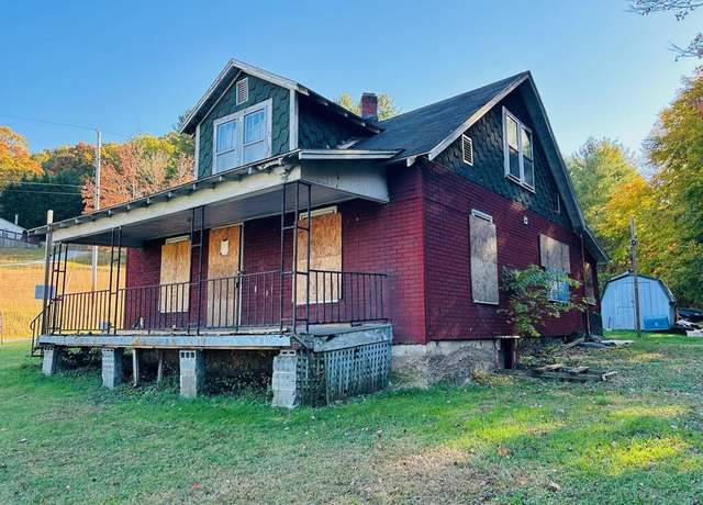 Property at 150 Prince Ave, Pulaski, VA 24301, 4 beds, 1 bath