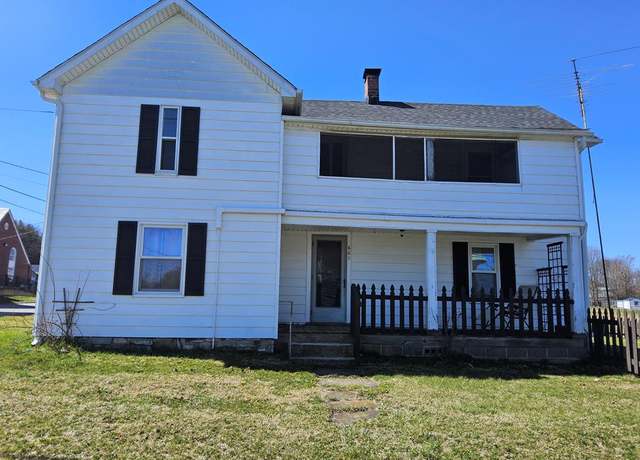 Property at 601 Church St, Rural Retreat, VA 24368, 3 beds, 1 bath