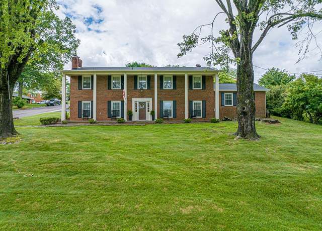 Property at 503 Court St, Abingdon, VA 24210, 4 beds, 3.5 baths
