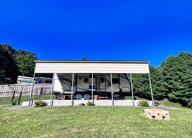Property at 109 Starview Ln #18, Galax, VA 24333