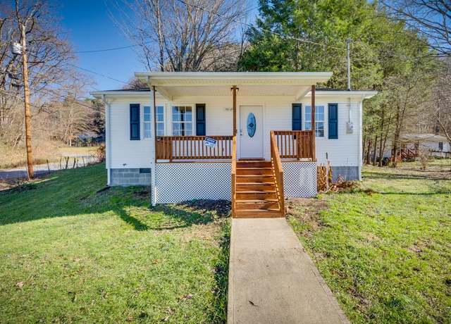 Property at 724 E Fourth St, Damascus, VA 24236, 2 beds, 1 bath