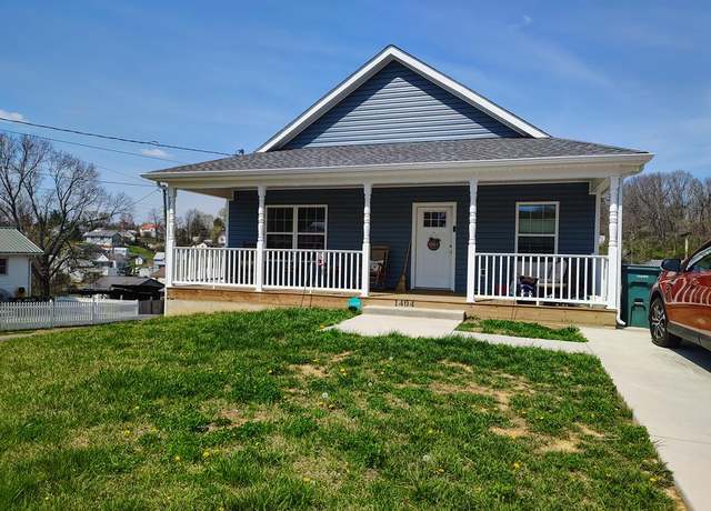 Property at 1404 New Hampshire Ave, Bristol, VA 24201, 3 beds, 2 baths