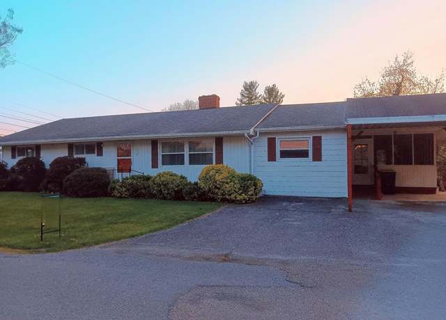 Property at 108 Second Ave, Saltville, VA 24370, 3 beds, 2 baths