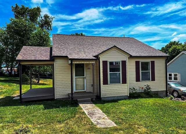 Property at 380 S 11th St, Wytheville, VA 24382, 2 beds, 1 bath