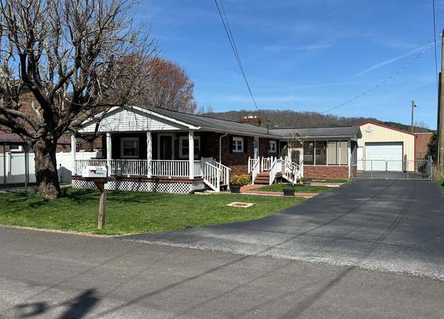 Property at 168 Birch St, Raven, VA 24639, 3 beds, 1 bath